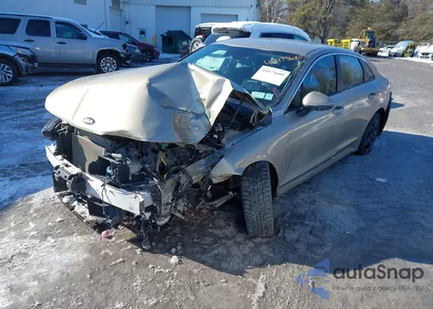 2021 Kia K5 Lxs z USA, uszkodzony, nr VIN 5XXG14J26MG053017